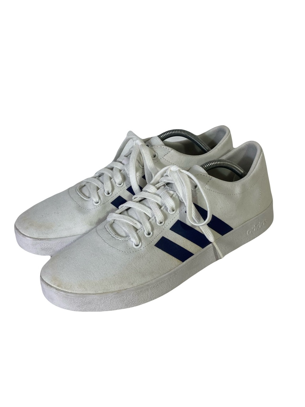 Nwot ADIDAS ORIGINALS Sneakers 10.5 White 3-Navy-Stripe Canvas Low-Top Lace-Up
